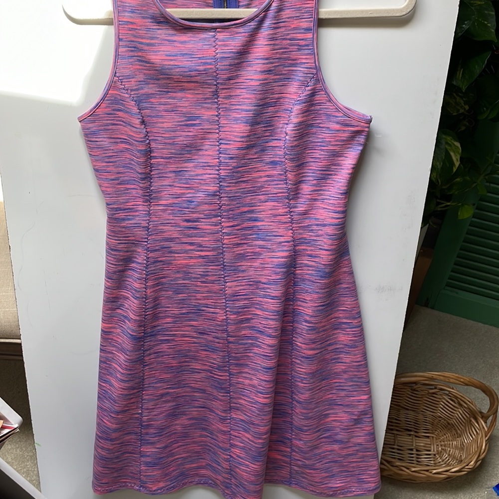 LILLY Pulitzer Fit & Flare Stretchy Comfortable Sleeveless Dress w/ Zipper Back - Picture 3 of 9